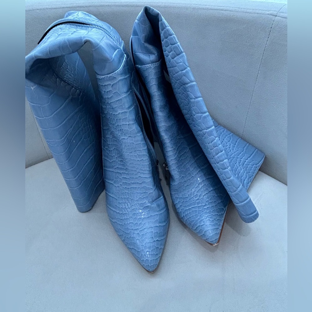 Fashion Nova Blue Boots Size 10